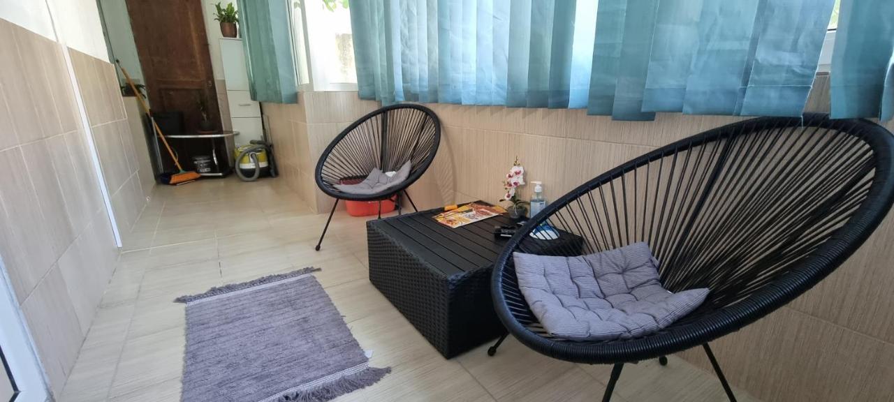 Ilona Apartament 3 Camere Râmnicu Vâlcea Eksteriør billede