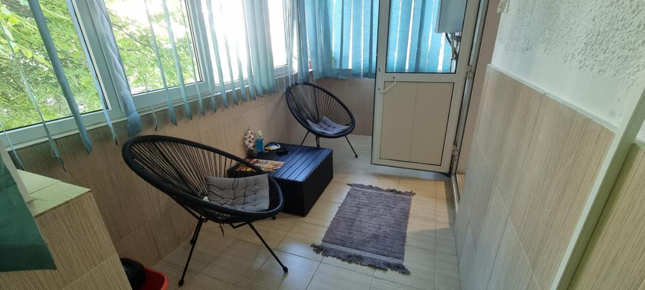 Ilona Apartament 3 Camere Râmnicu Vâlcea Eksteriør billede